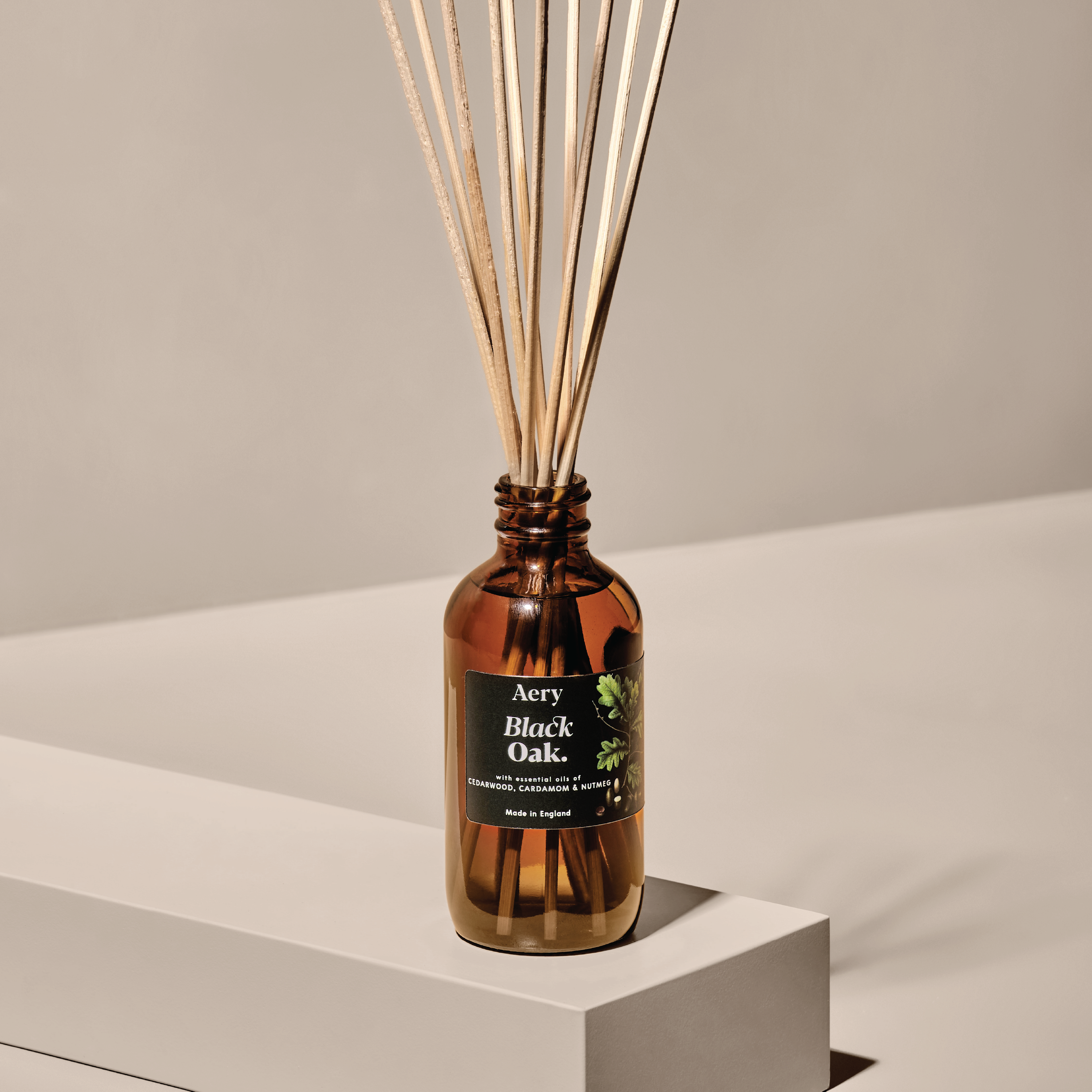 Aery Living Black Oak Amber Diffuser, 100 ml