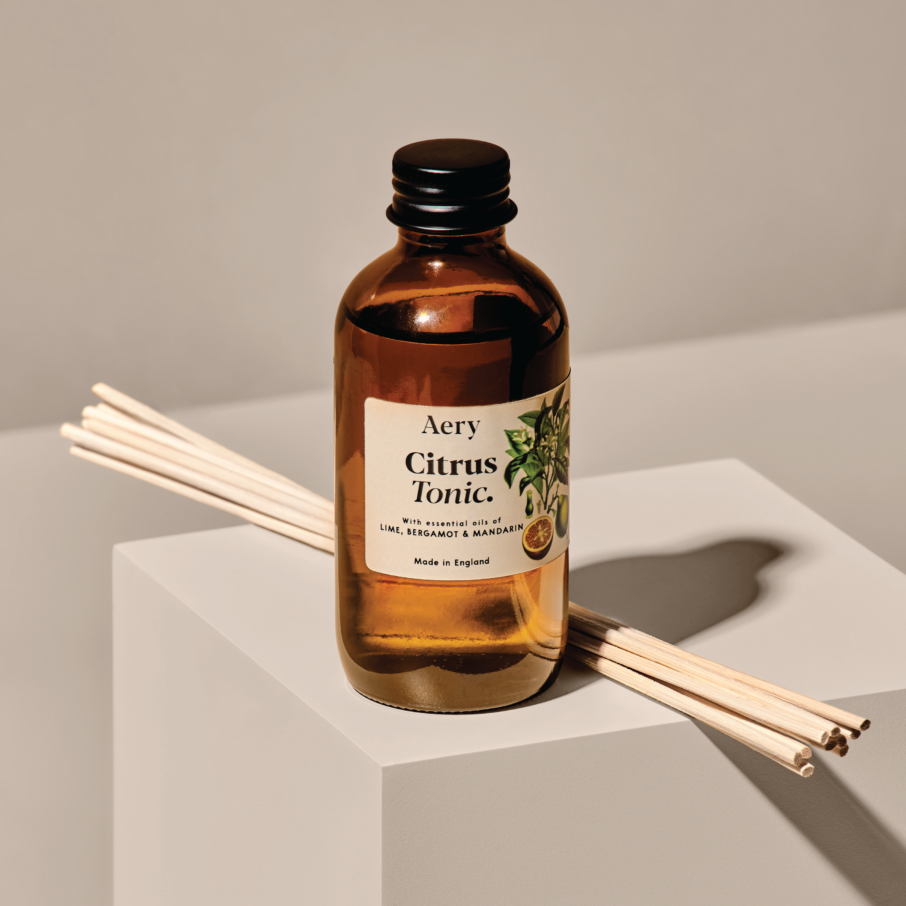 Aery Living Citrus Tonic Amber Diffuser, 100 ml