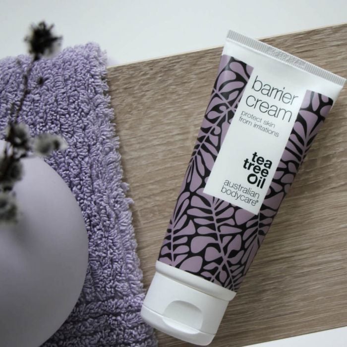 Australian Bodycare Tea Tree Oil Barrier Cream til underlivet, 100 ml