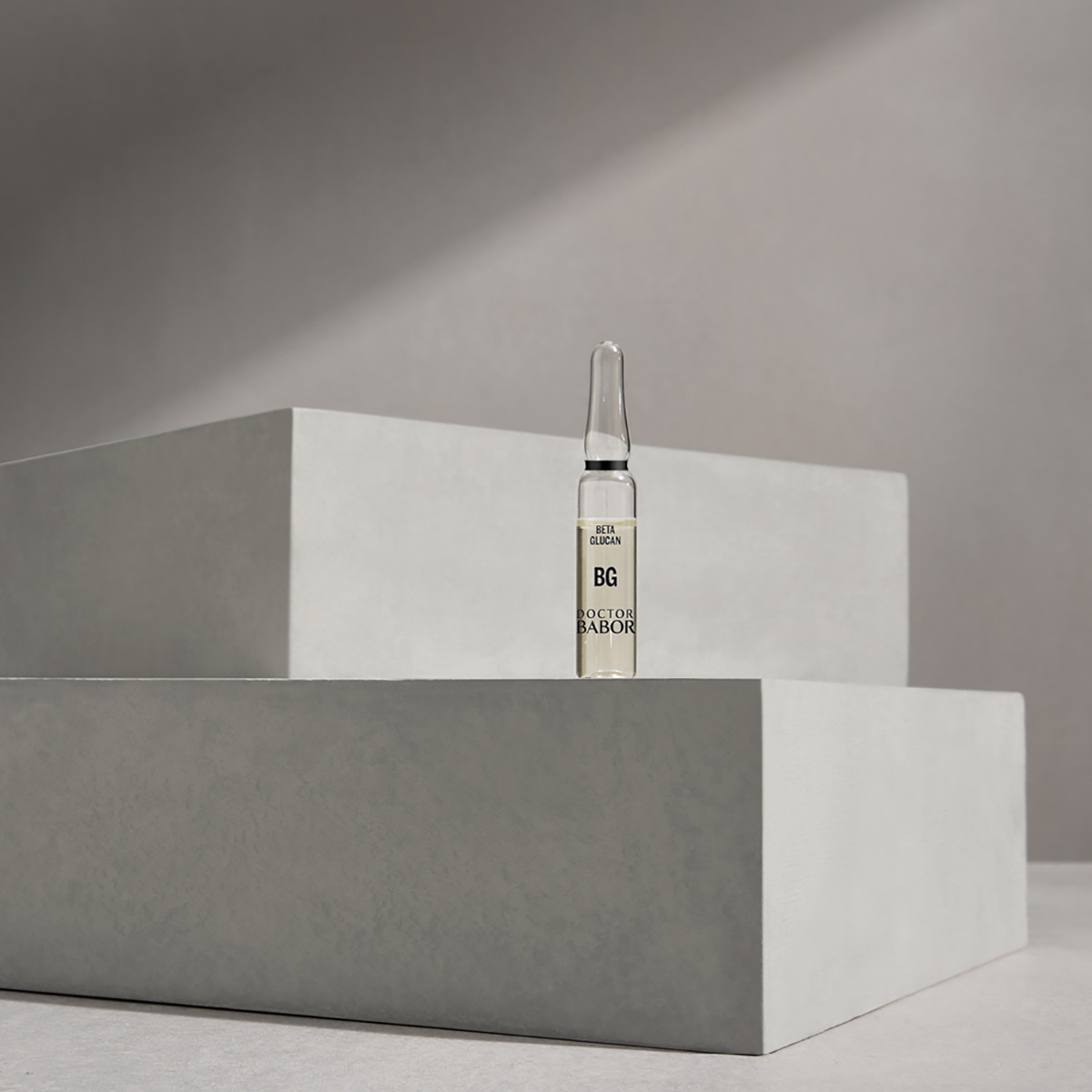 BABOR Doctor Babor Sensitive Instant Soothing Ampoule Serum Concentrate, 7 x 2 ml