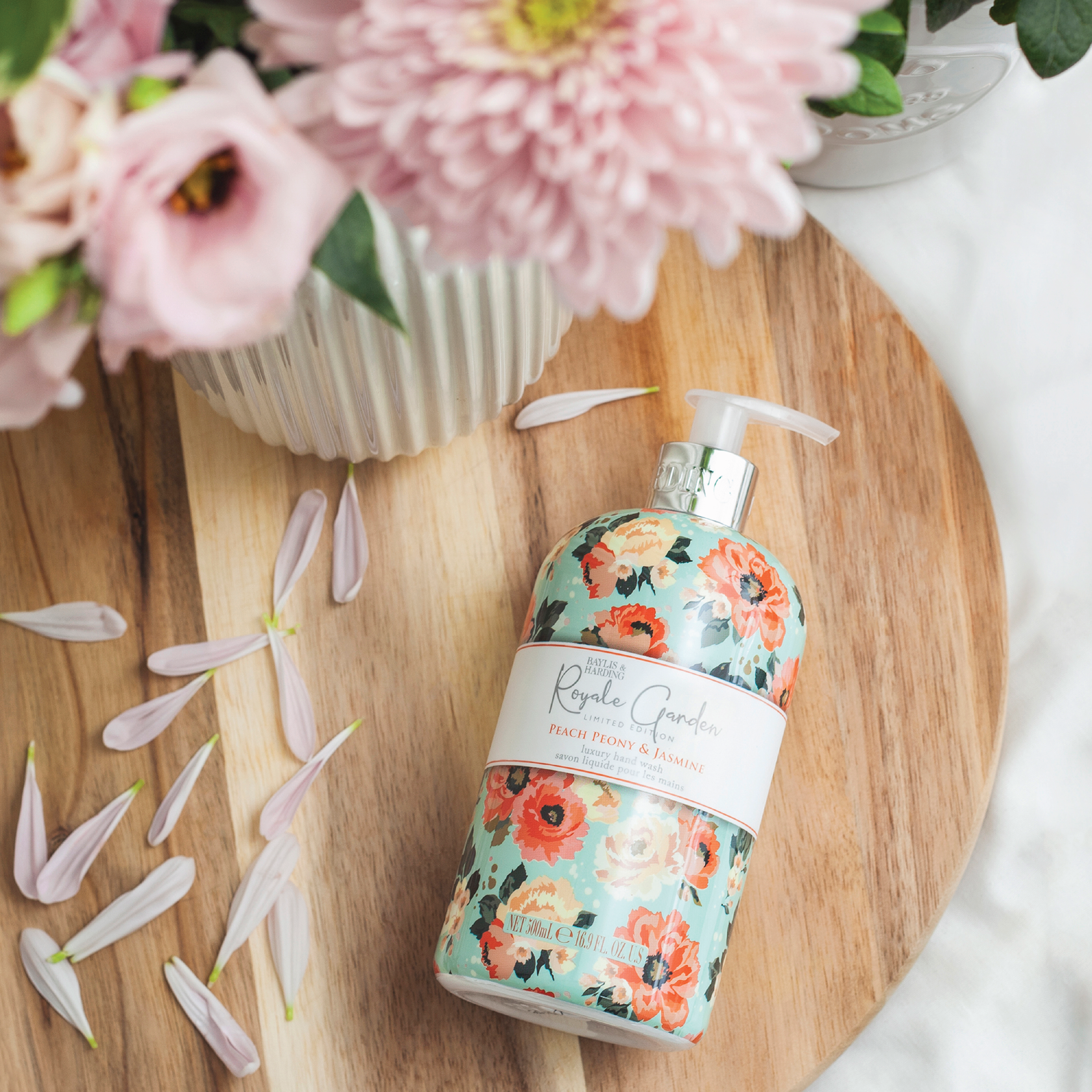 Baylis & Harding Royal Garden Peach Peony & Jasmine Hand Wash, 500 ml