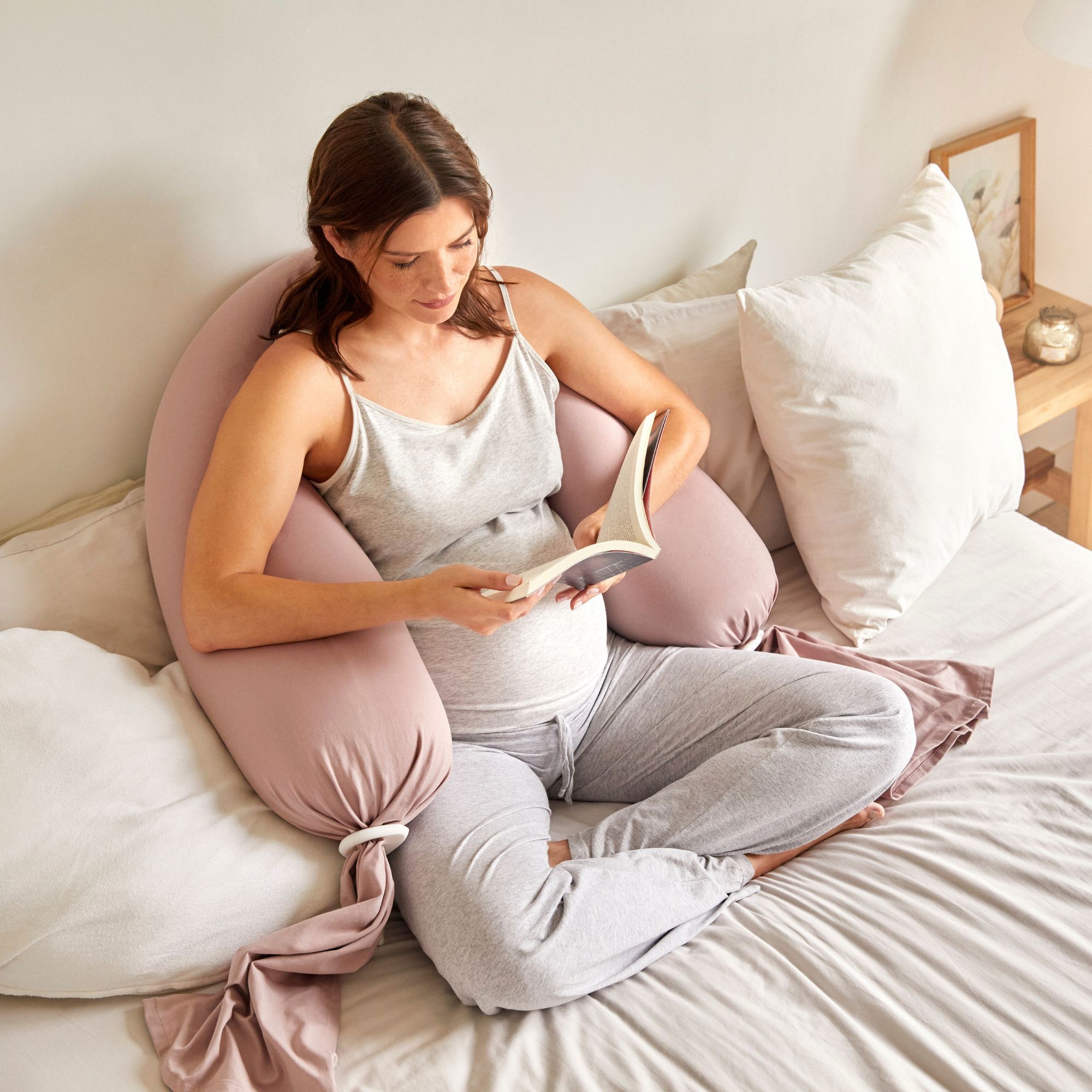 bbhugme Pregnancy Pillow, Dusty Pink/Vanilla, 1 stk.