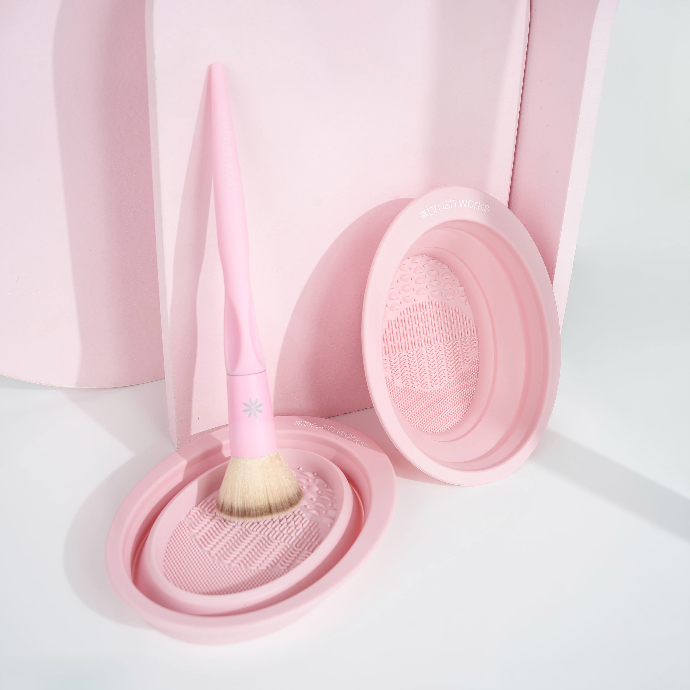 Brushworks Silicone Makeup Brush Cleaning Bowl, 1 stk.