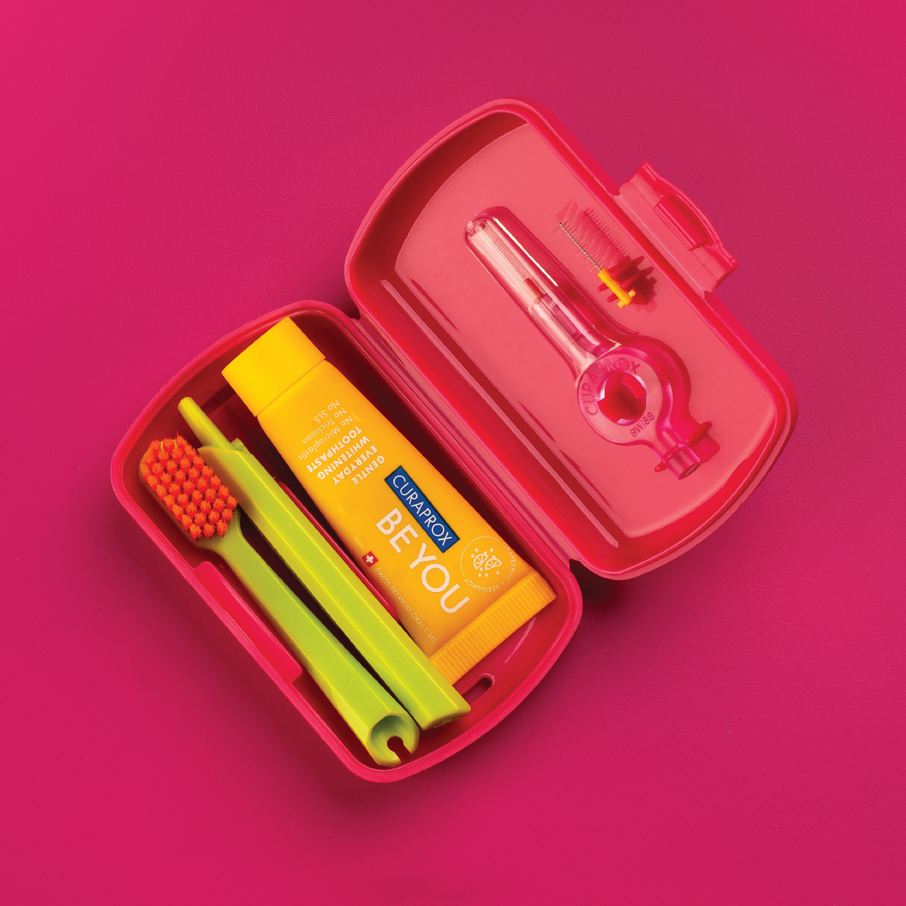 Curaprox Reisesett tannpleie, Assorterte farger, 1 sett