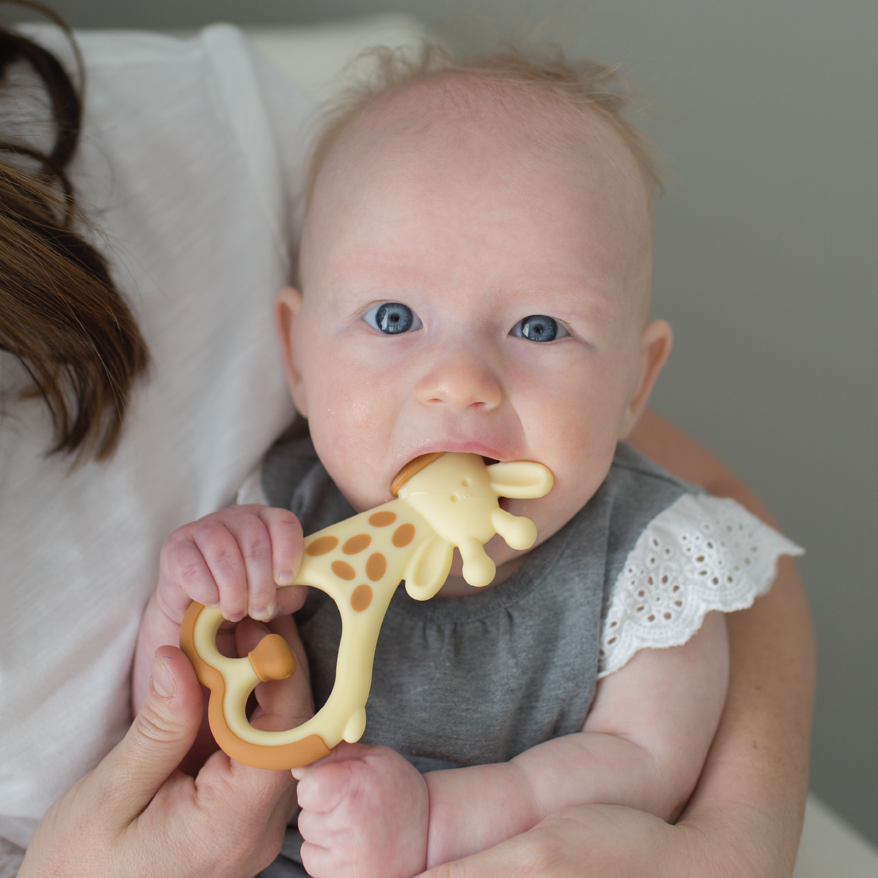 Dr. Brown's Massaging Ridgees Teether Giraffe, 1 stk.