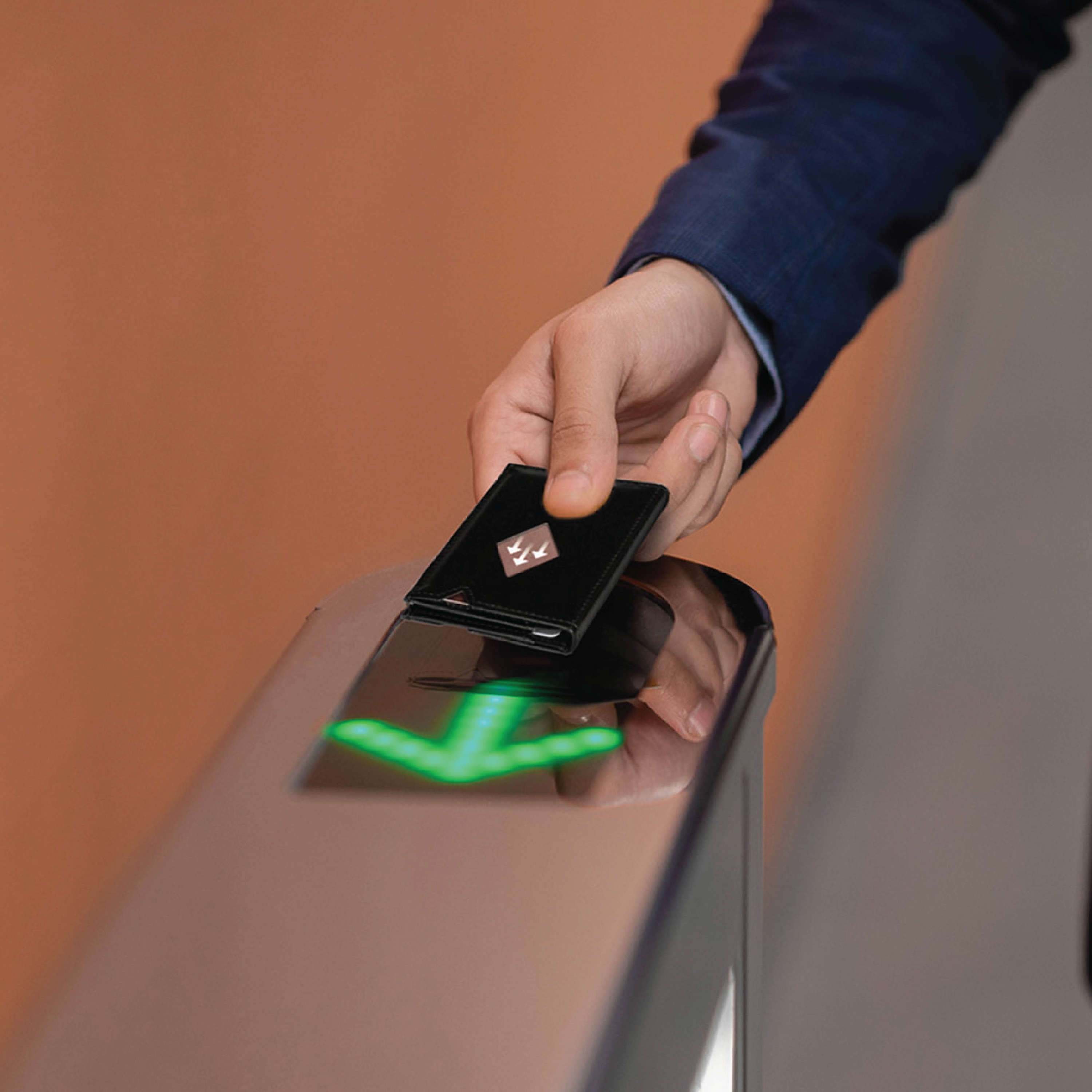 EXENTRI Miniwallet, Svart, 1 stk.