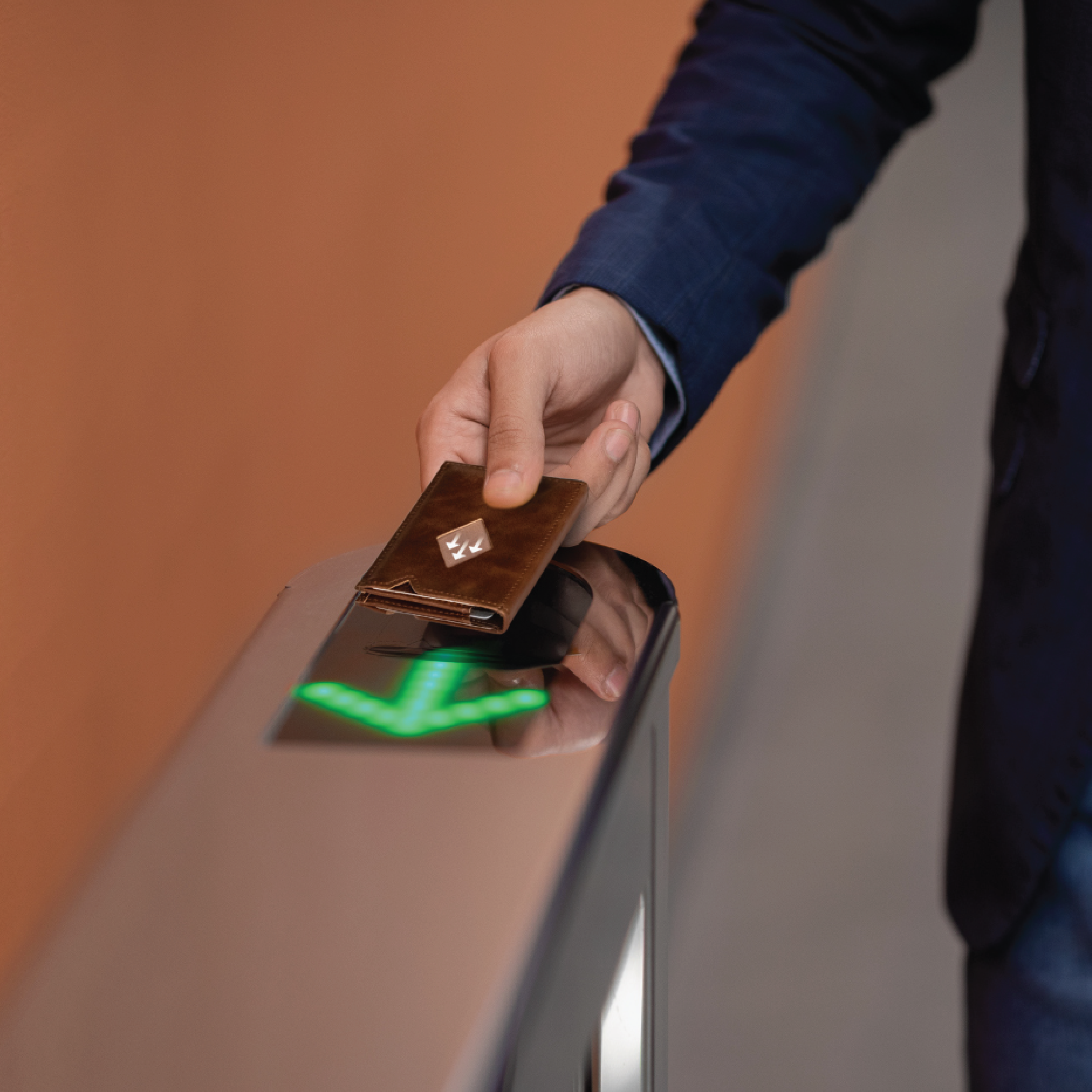 EXENTRI Miniwallet, Hazelnut, 1 stk.