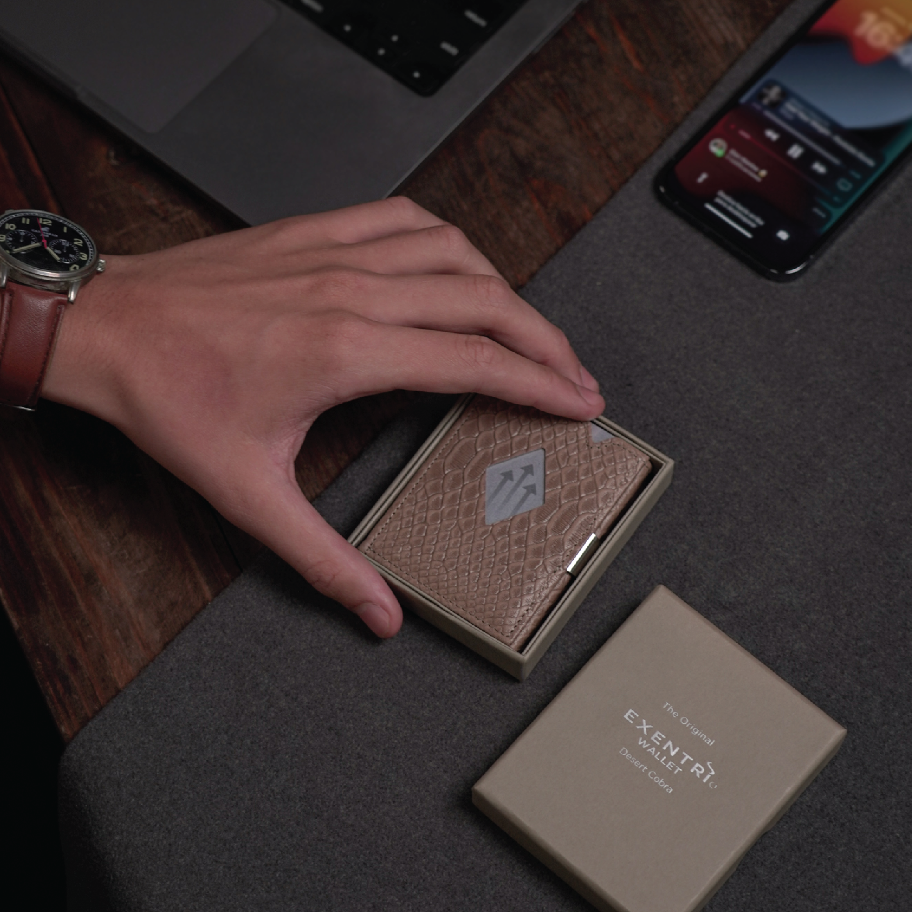 EXENTRI Wallet, Desert Cobra, 1 stk.