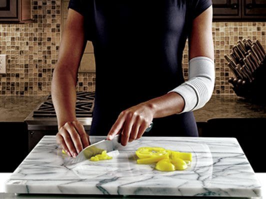 Futuro Comfort Albuestøtte med trykkputer, Small, 1 stk.