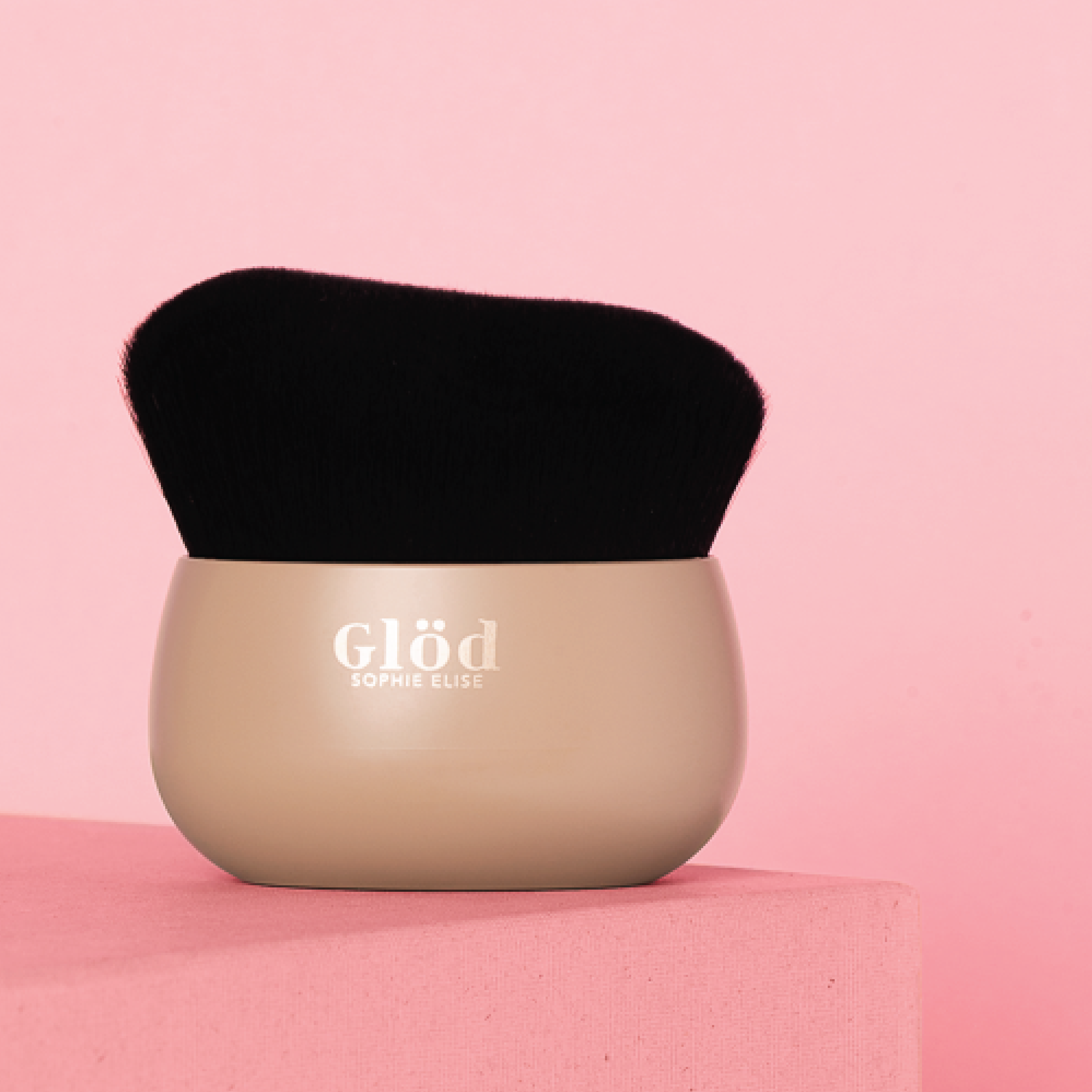 Glöd Sophie Elise Self Tan Brush Body, 1 stk.