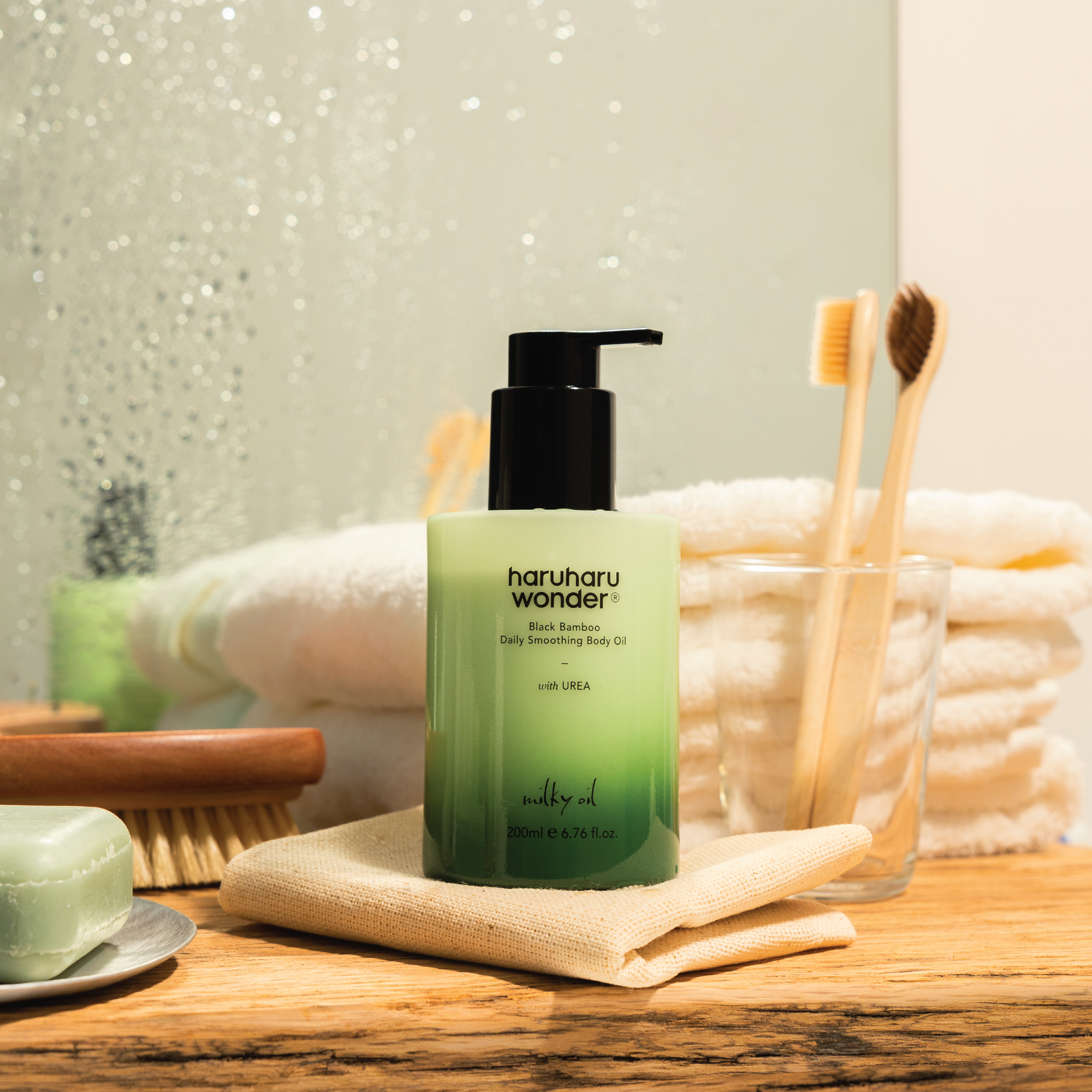 haruharu wonder Black Bamboo Daily Smoothing Body Oil, 200 ml