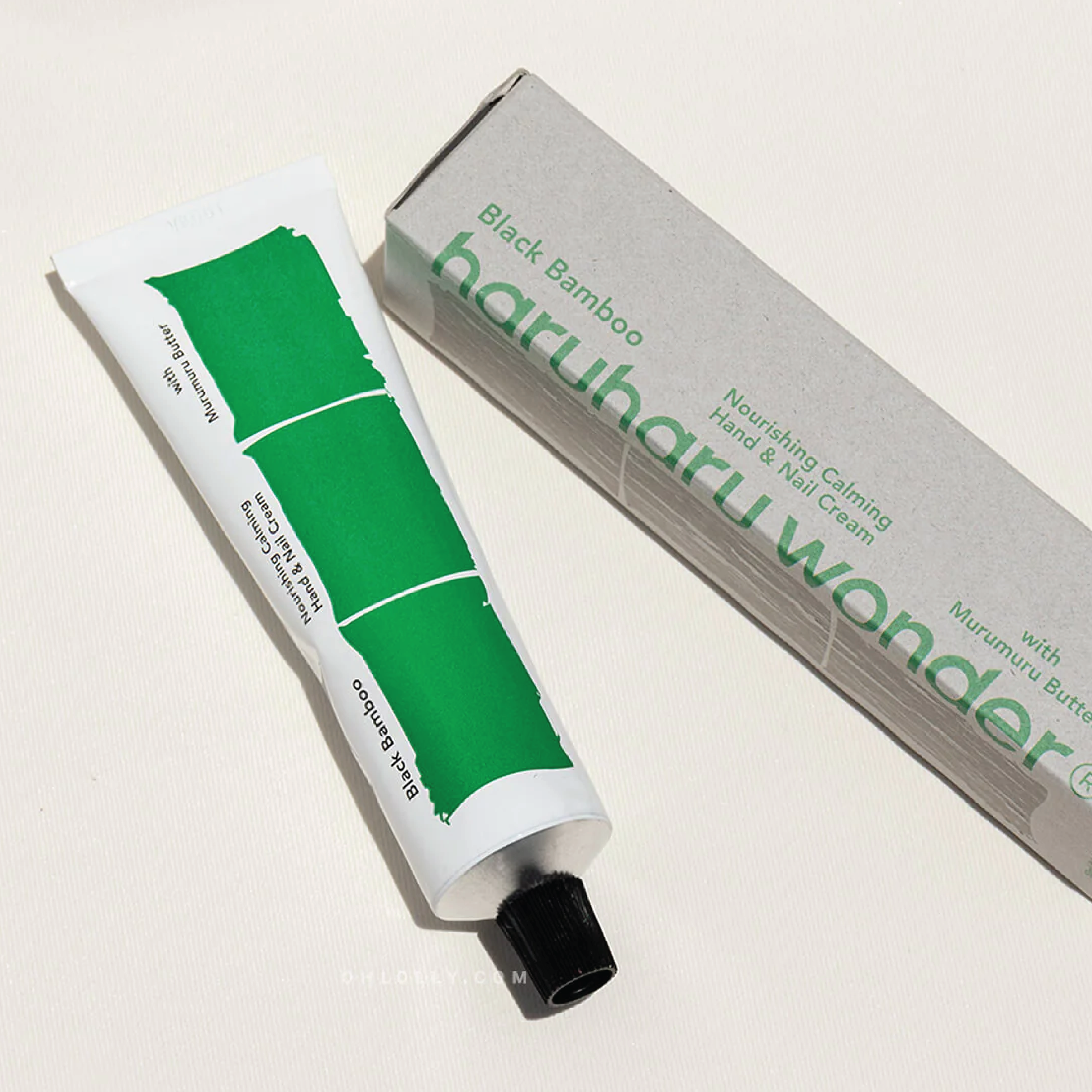 haruharu wonder Black Bamboo Nourishing Calming Hand & Nail Cream, 50 ml