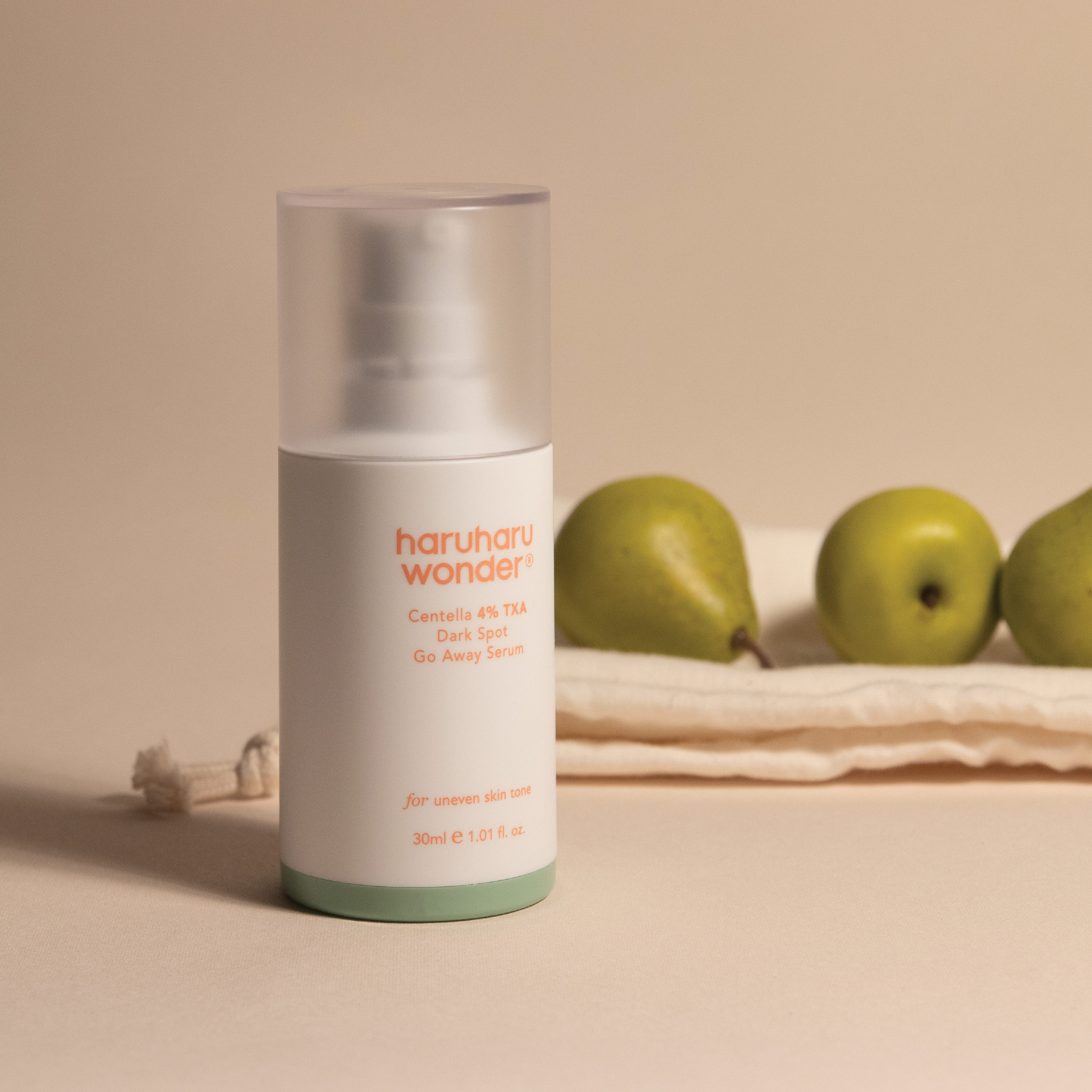 haruharu wonder Centella 4% TXA Dark Spot Go Away Serum, 30 ml