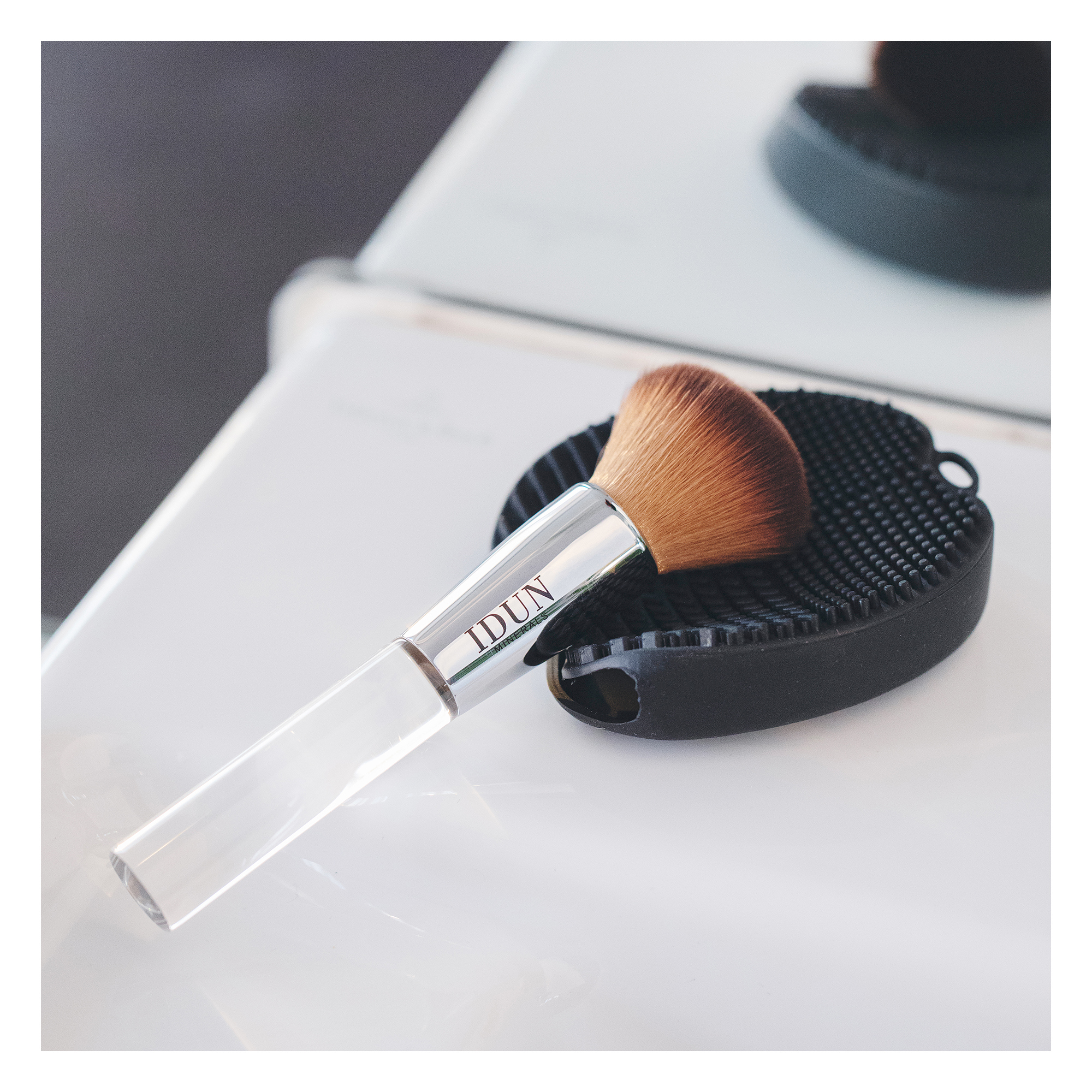 IDUN Minerals Kabuki Brush, 1 stk.