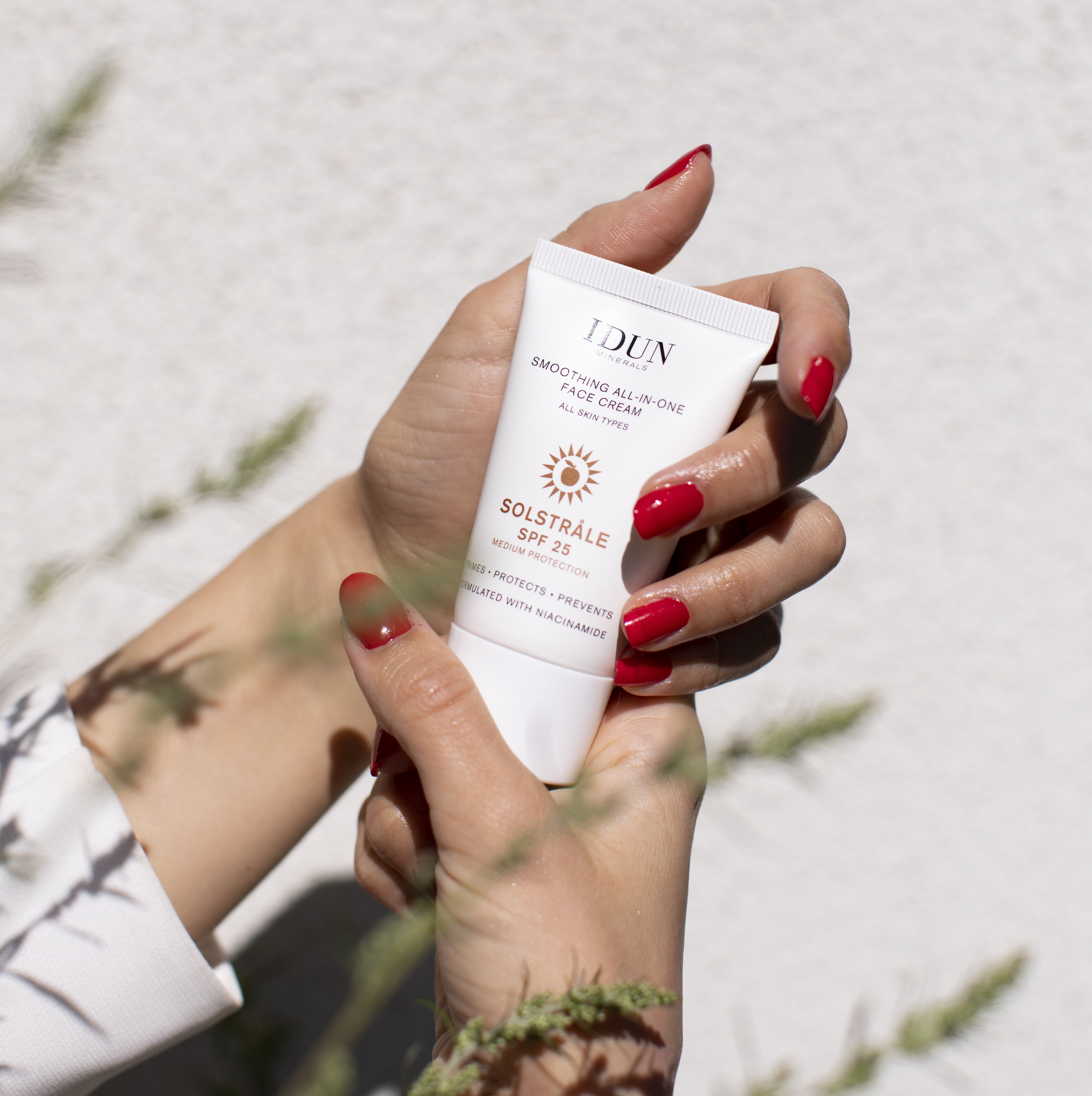 IDUN Minerals Solstråle All In One SPF25, 30 ml