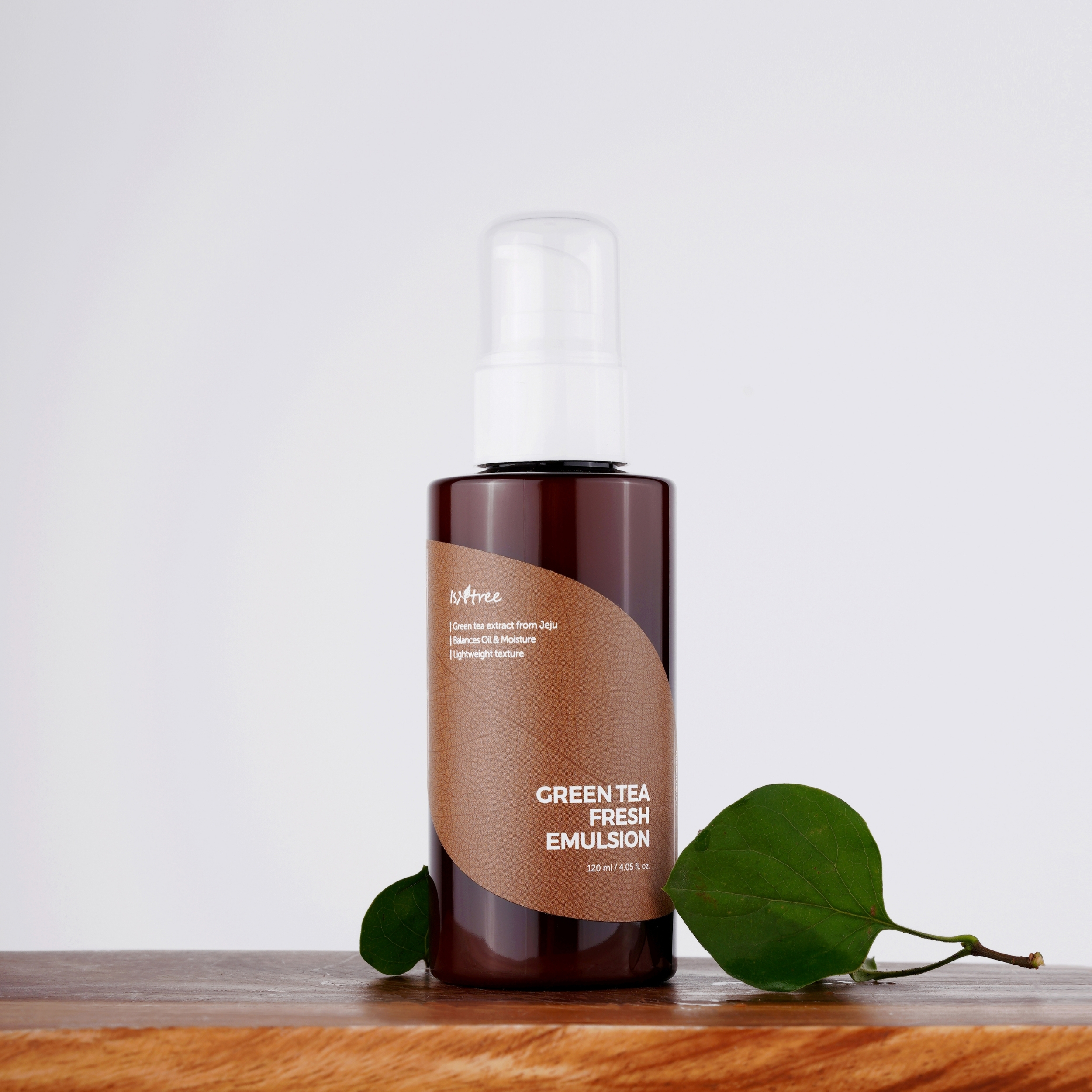 Isntree Green Tea Fresh Emulsion, 120 ml