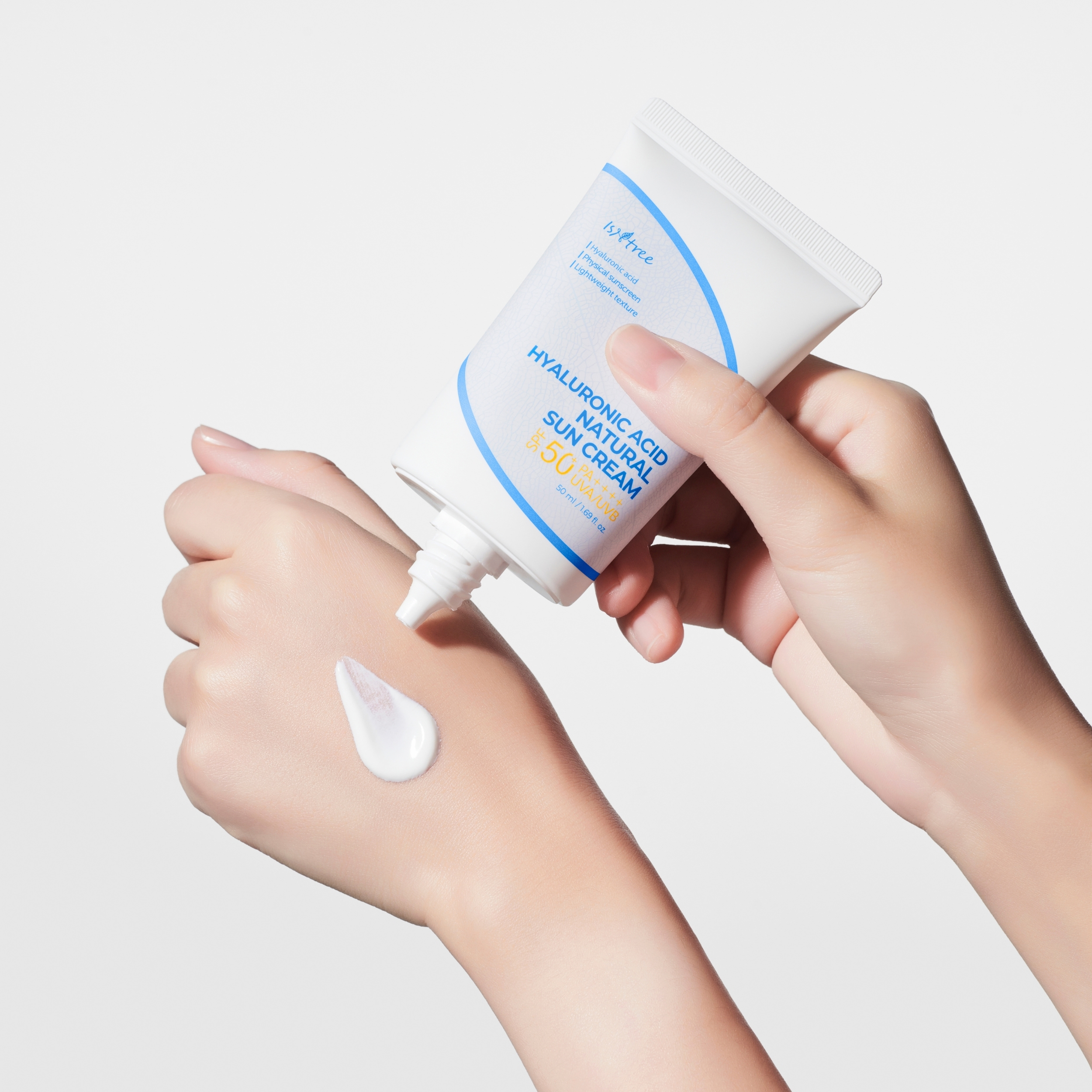 Isntree Hyaluronic Acid Natural Sun Cream, 50 ml