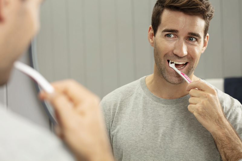 Jordan Clinic Easy Clean Flosser, Assorterte farger, 1 + 5 stk.