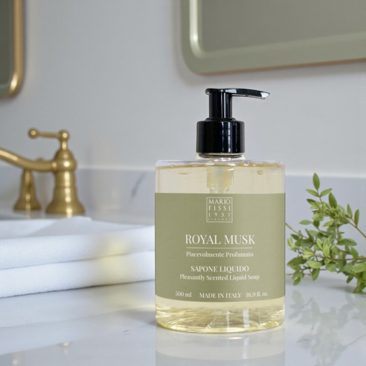 Old English Hand Wash Royal Musk, 500 ml