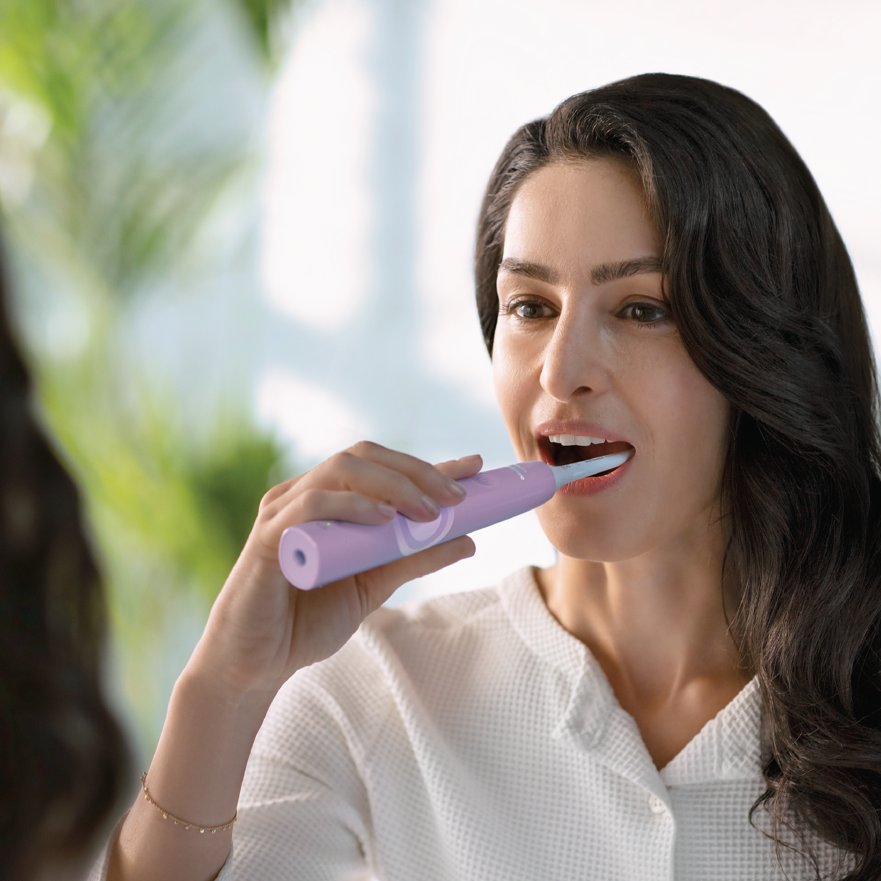 Philips Sonicare 4100 Series Sonic Elektrisk tannbørste, Lilla, 1 stk.