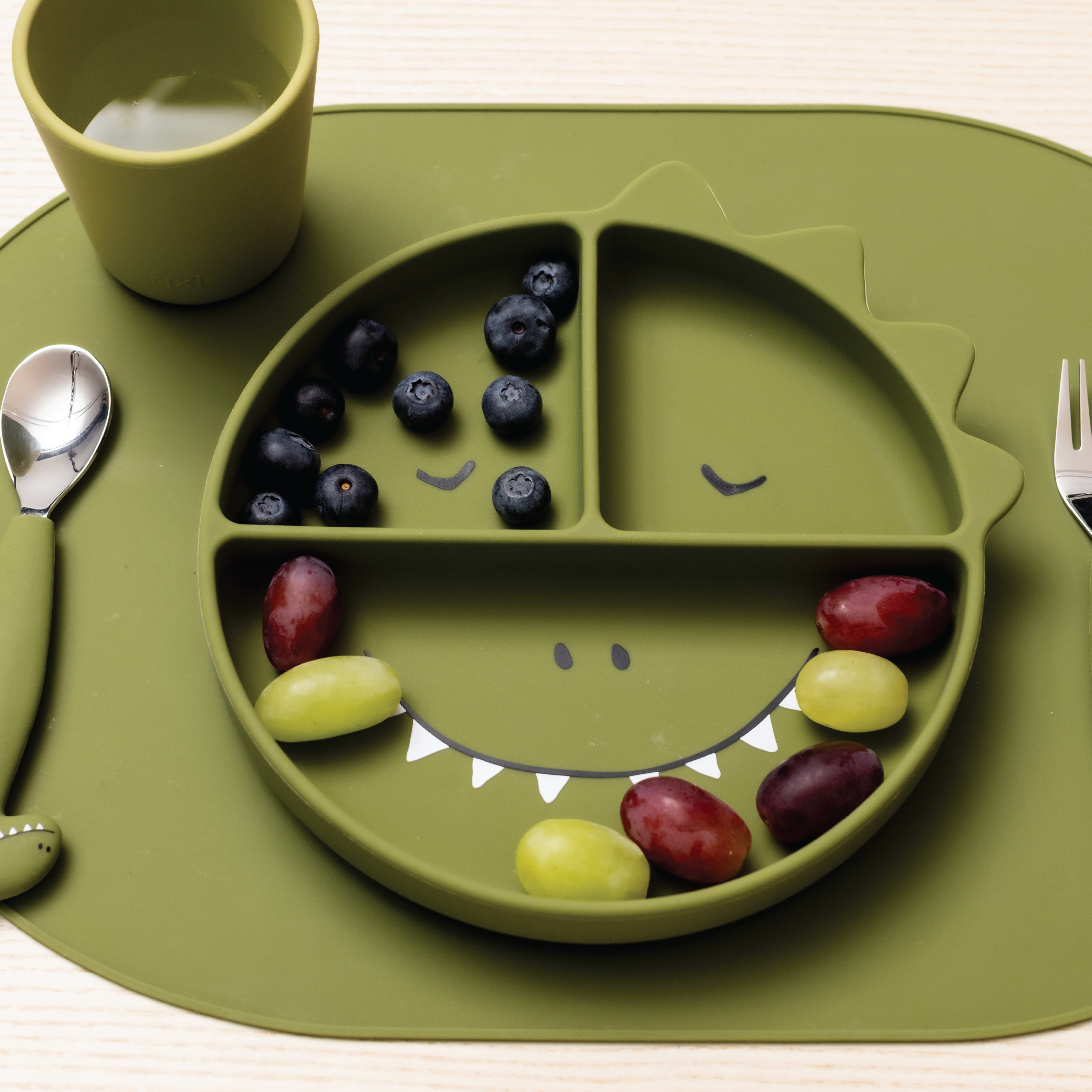 Trixie Bestikksett i silikon Mr. Dino, Grønn, 3 stk.